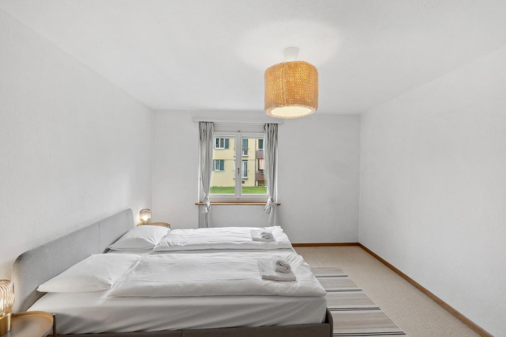 Cozy 2 Bedroom Apartment In Zurich Bagian luar foto