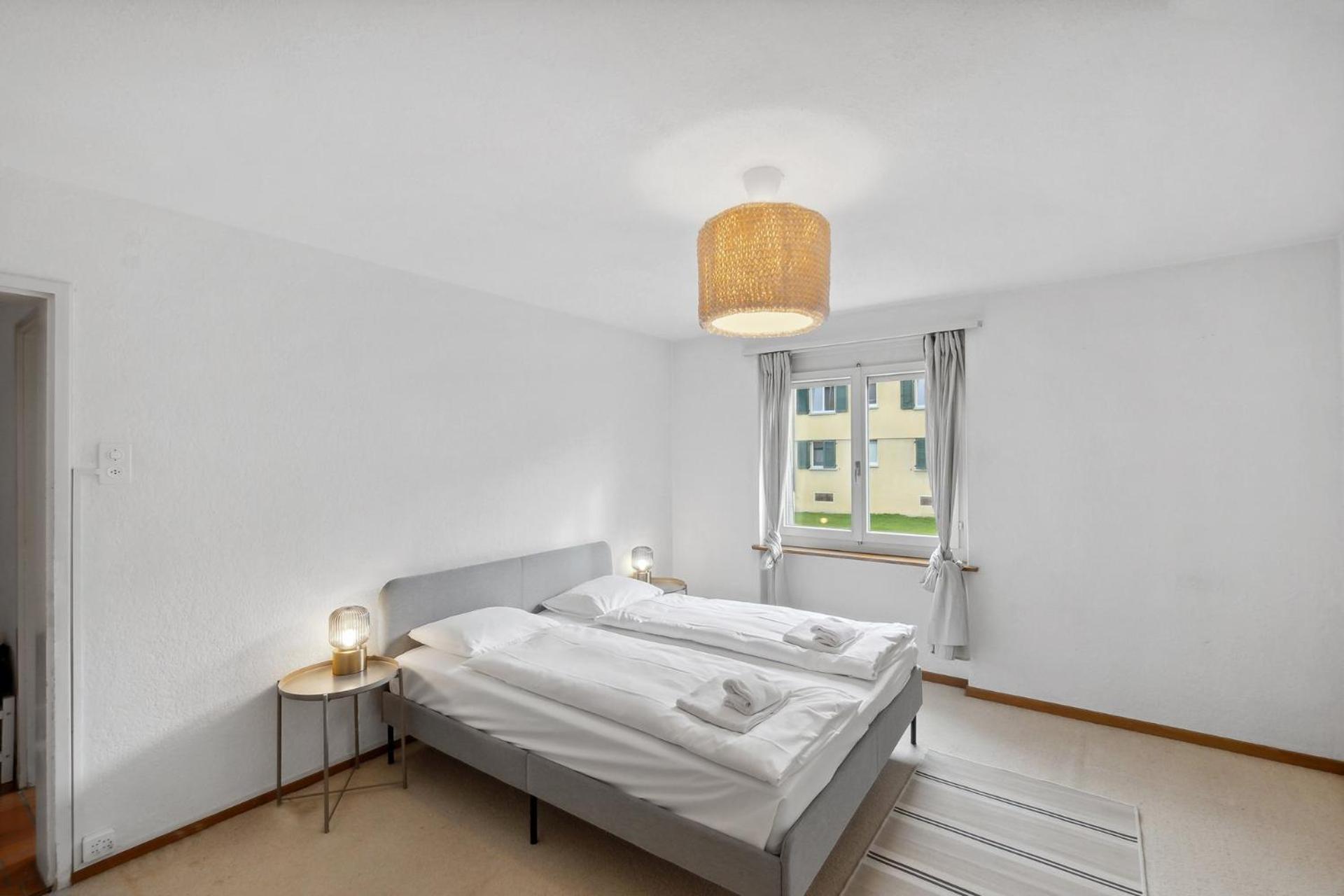 Cozy 2 Bedroom Apartment In Zurich Bagian luar foto